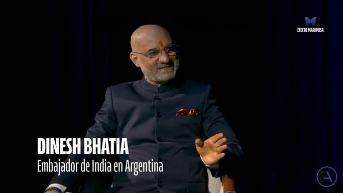 Dinesh Bhatia con Jorge Argüello